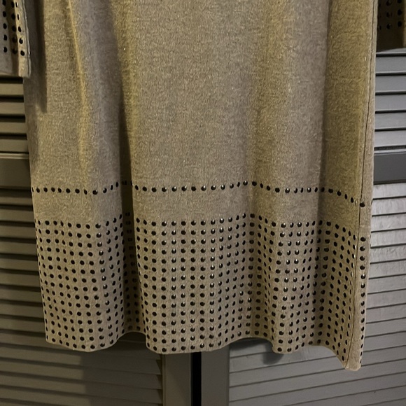 Nix + Zoe Knit Dress. Size M. - Picture 5 of 6
